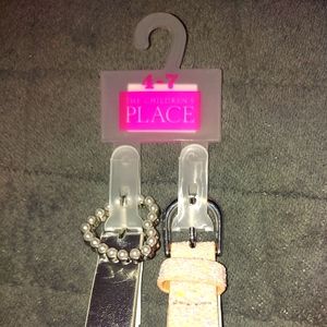 Brand New Girls Belts size 4-7 Silver and light pink